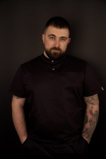 Іваненко Артем Юрійович