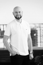 Сазанский Ярослав Олегович