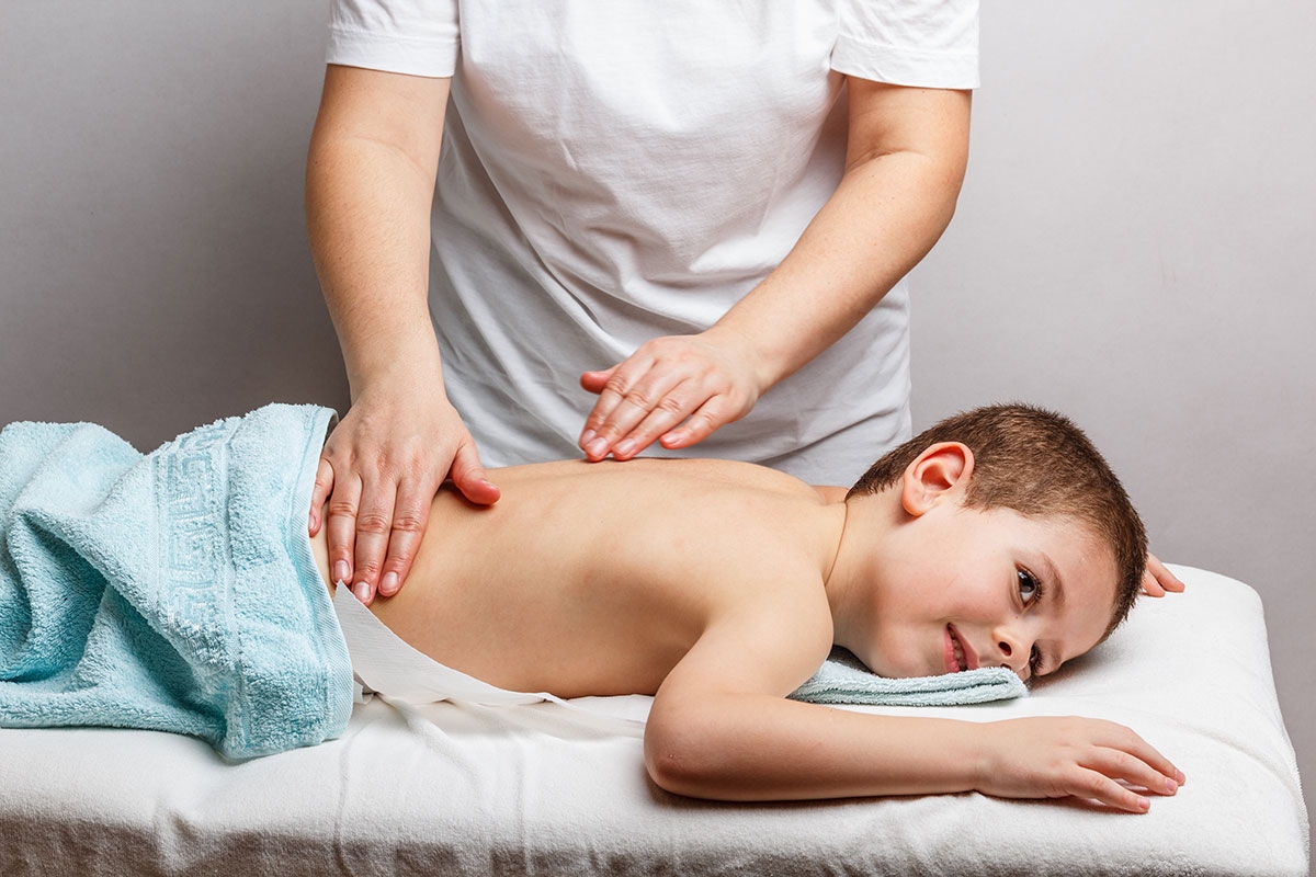 Детям от 6 до 16 лет массаж за 199 грн от Eurospine (Евроспайн)