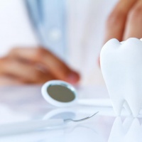 Скидка 30% на все виды стоматологических услуг от Клиники «Идеаль» 