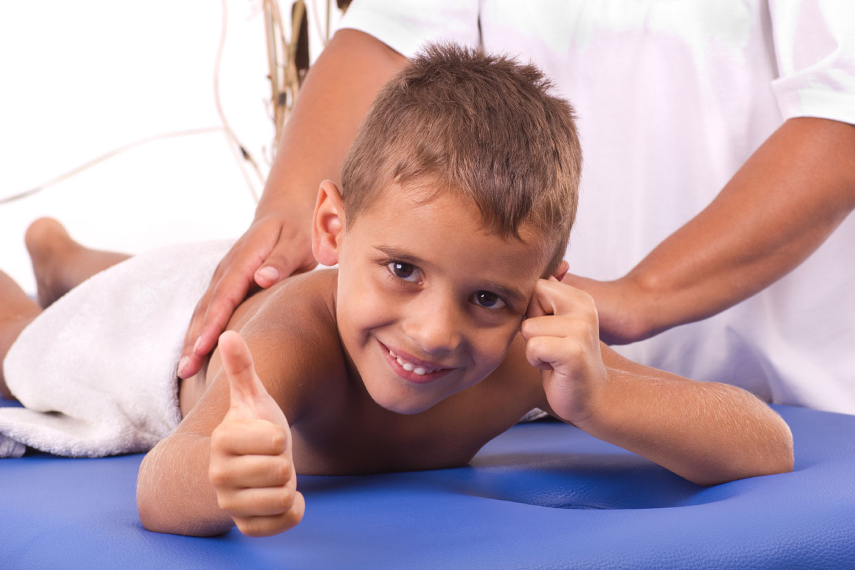 10 сеансов массажа для ребенка от 1 года в МЦ Ласточка