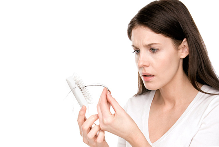 Выпадение волос при климаксе — как остановить?