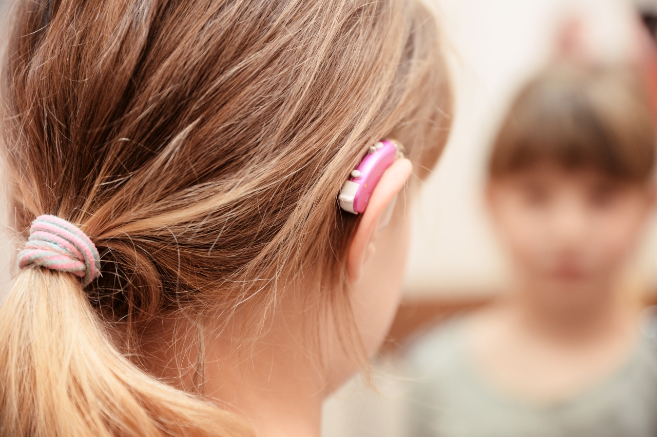 Как подобрать слуховой аппарат ребенку